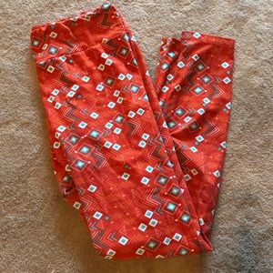 Lularoe legging women’s tall and curvy